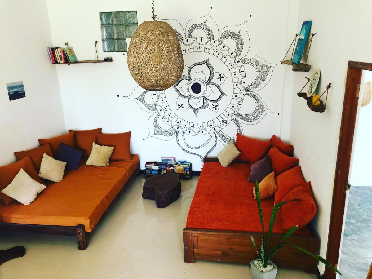 Marshmallow Homestay Ahangama Exterior foto