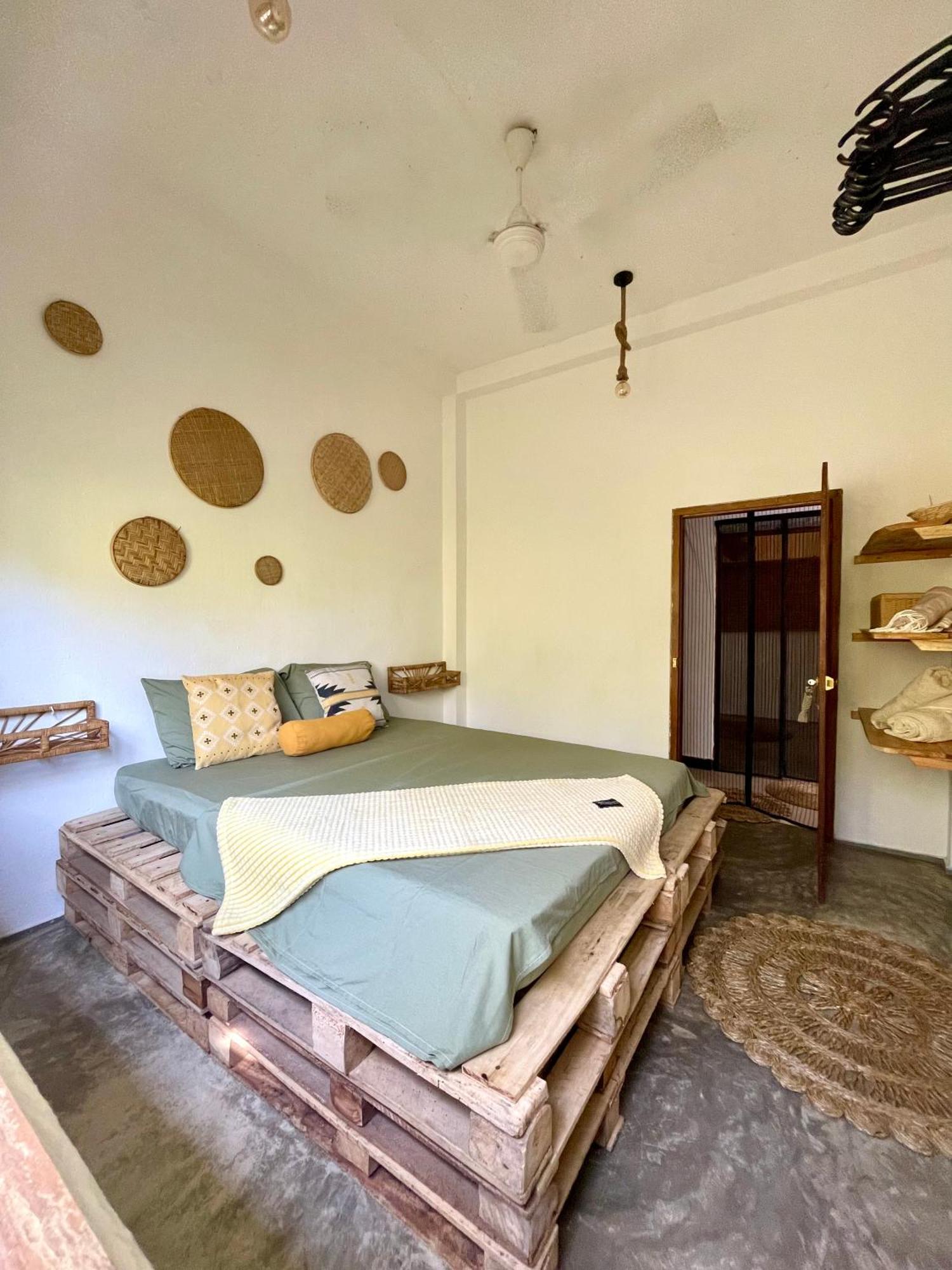 Marshmallow Homestay Ahangama Exterior foto